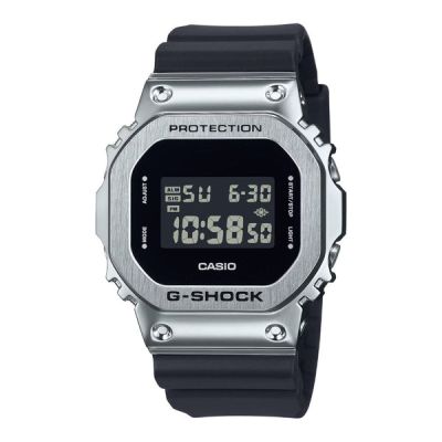 Casio G-Shock GM-5600U-1ER rannekello